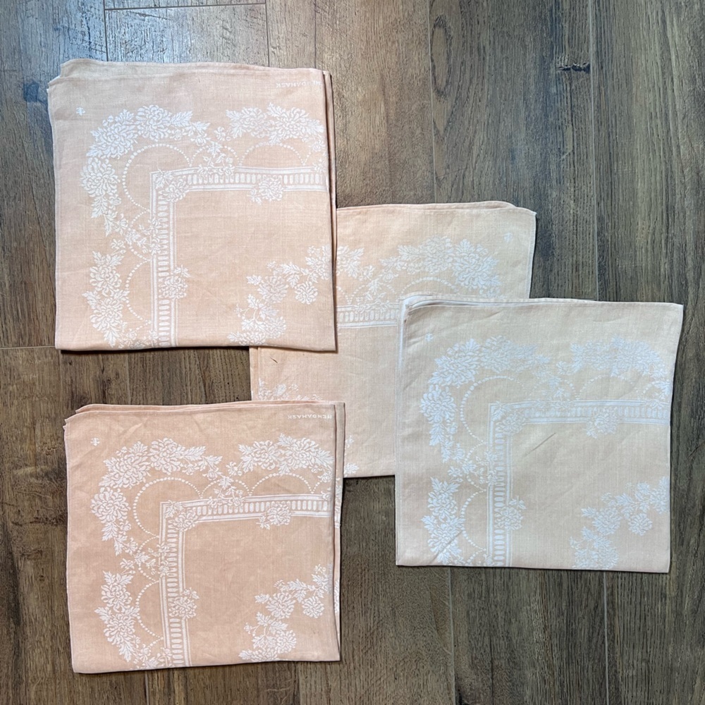 VNTG Set of 4 Irish Made Linen Damask Cloth Handkerchief‎ / Napkins